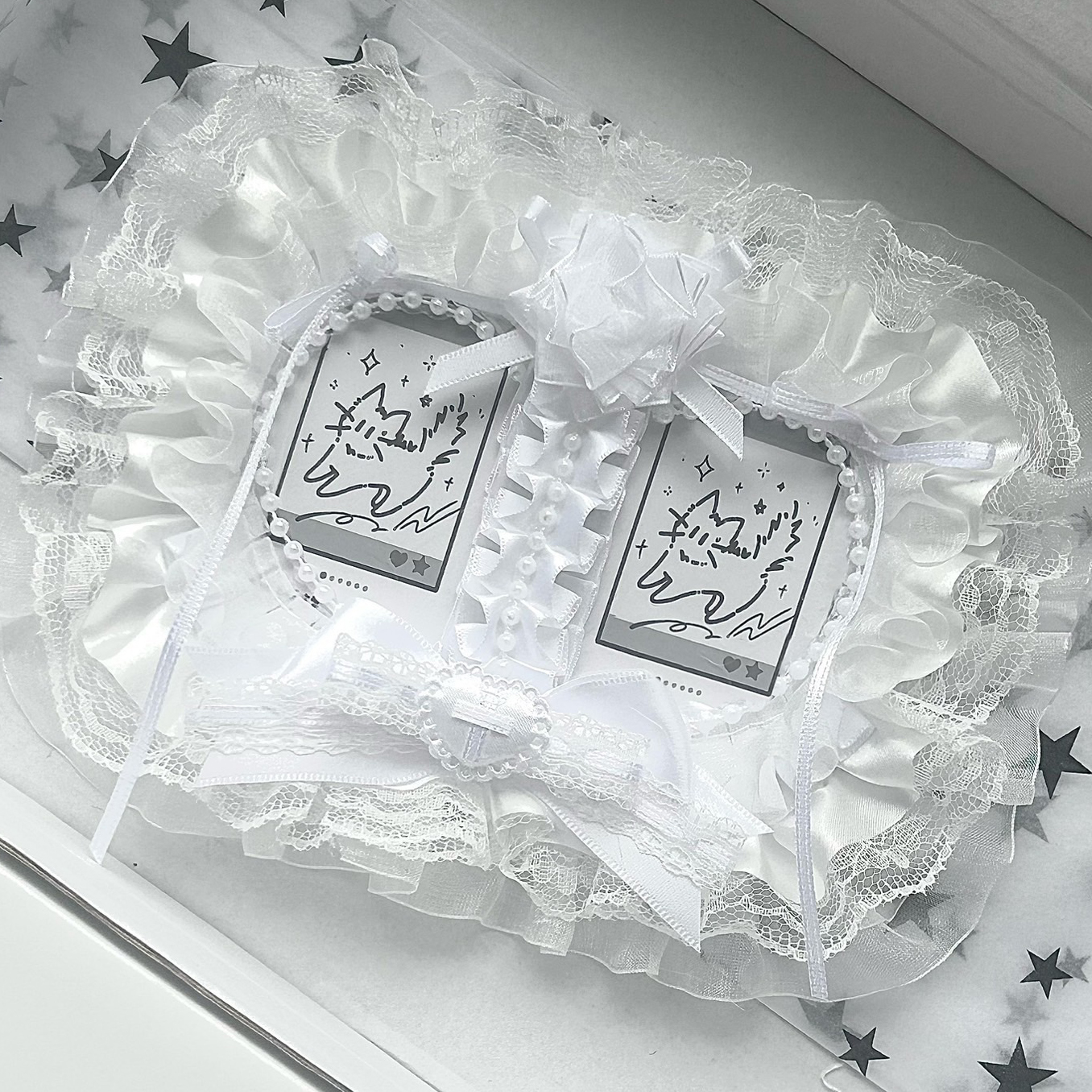 Two 3 Inch Card Display  Handm - Card Top Loader ulasan dan harga